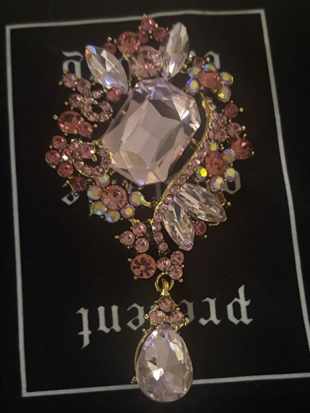 Elegant Pink Crystal Pendant Necklace